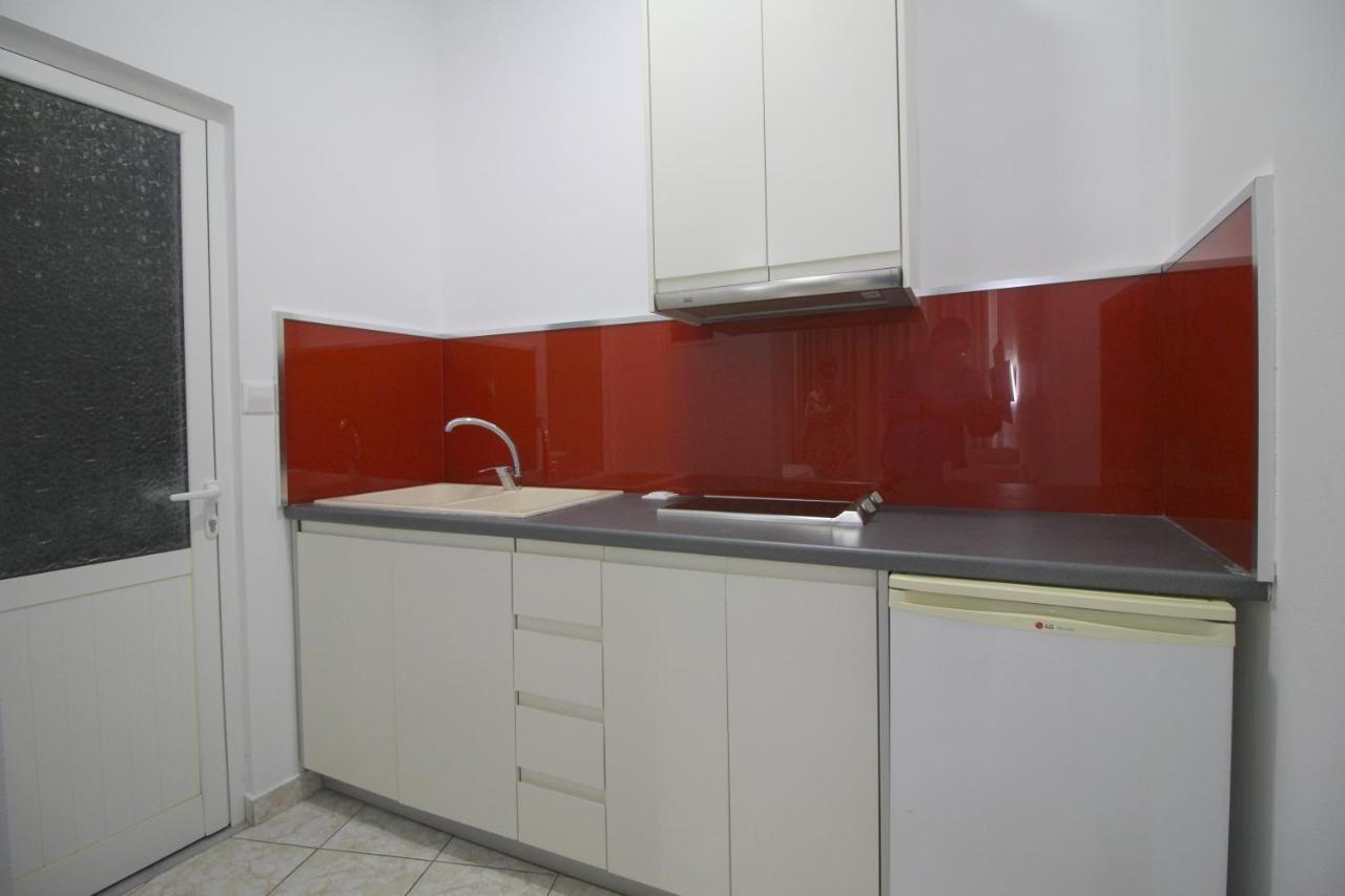 Murati Suites ساراندا المظهر الخارجي الصورة