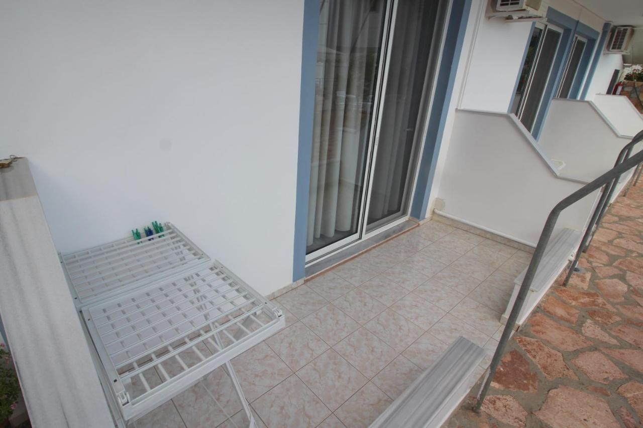 Murati Suites ساراندا المظهر الخارجي الصورة