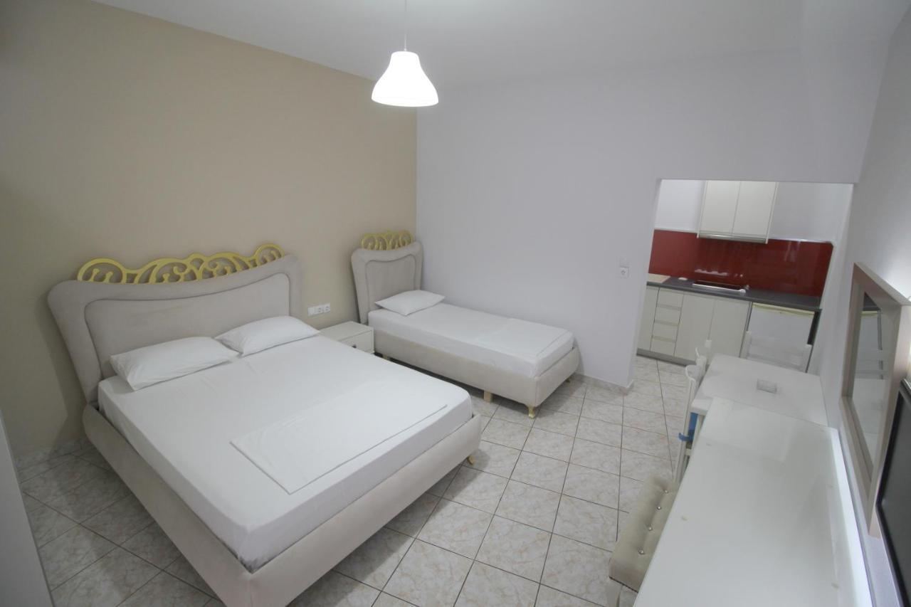 Murati Suites ساراندا المظهر الخارجي الصورة