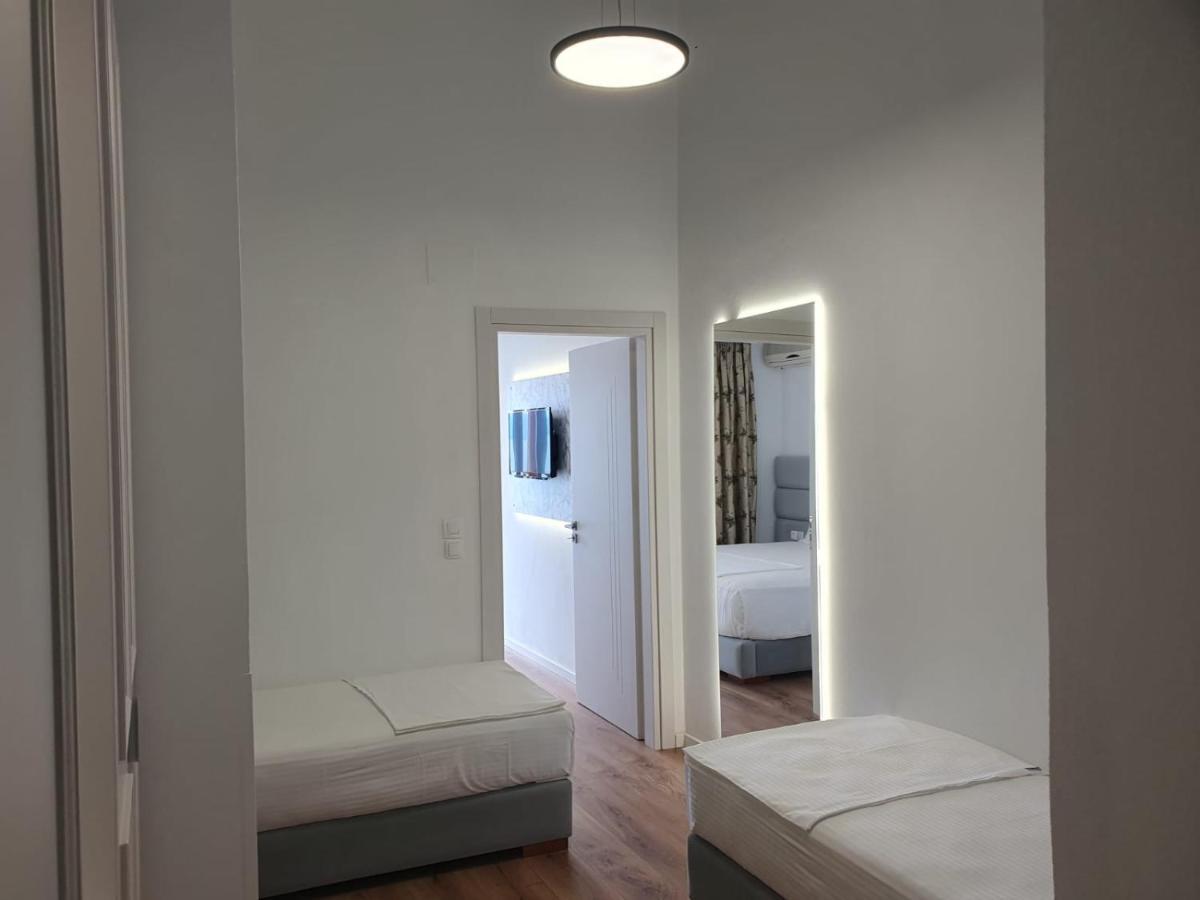 Murati Suites ساراندا المظهر الخارجي الصورة